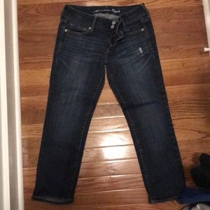 American Eagle Artist stretch Capri size 8